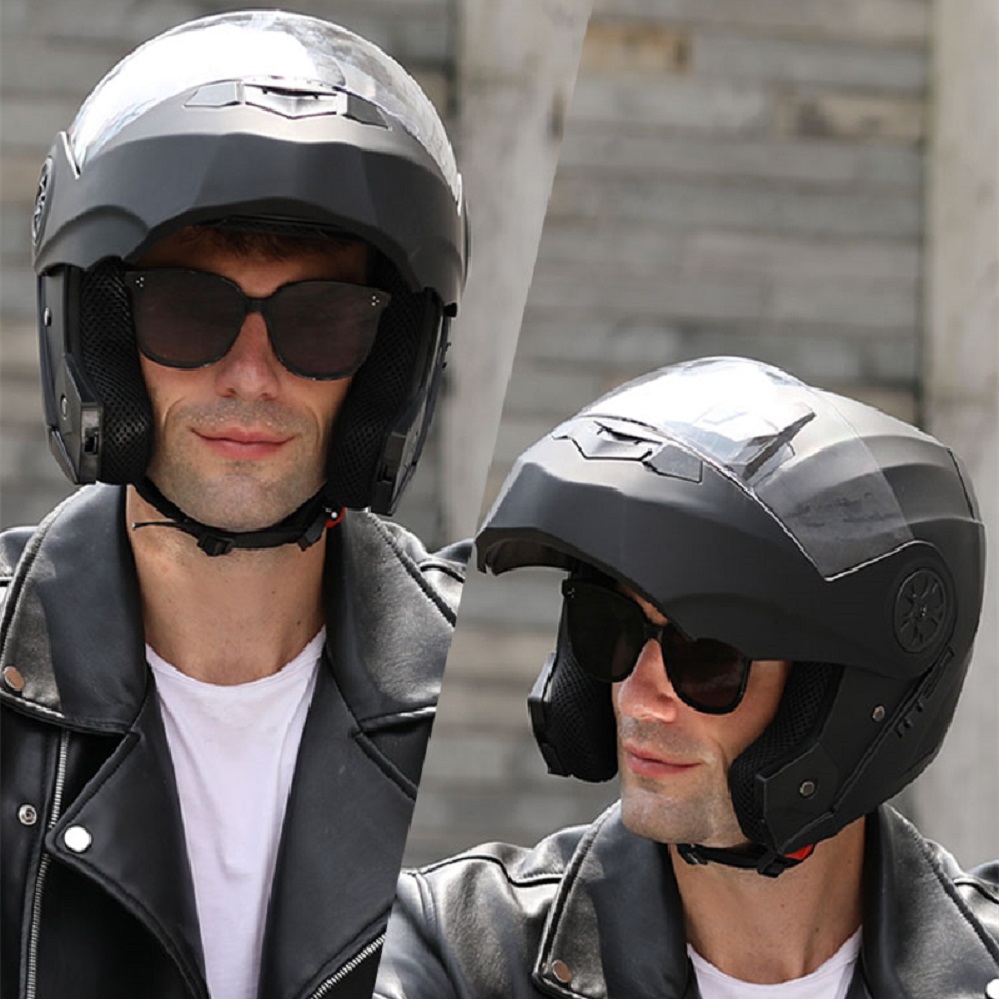 Casco integrale personalizzato - Full Face Motorcycle Helmet With Bluetooth recensione e prezzo